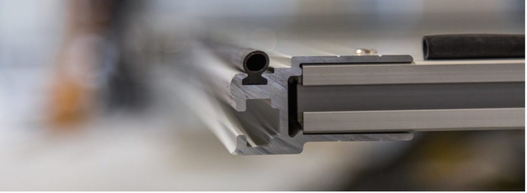Aluminiumsprofiler liggende
